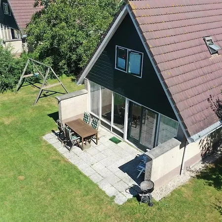 Haus Maike Komfortabel Und Gemütlich Im Großen Garten, Strandnah Sint Maarten