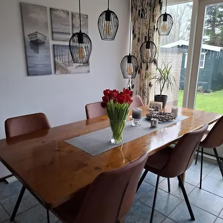 Apartamento Haus Maike Komfortabel Und Gemütlich Im Großen Garten, Strandnah Sint Maarten