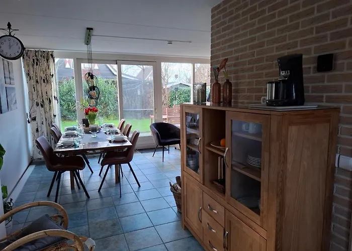 Haus Maike Komfortabel Und Gemuetlich Im Grossen Garten, Strandnah Apartment *