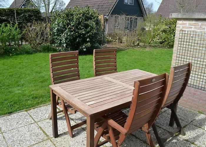 Apartment Haus Maike Komfortabel Und Gemuetlich Im Grossen Garten, Strandnah Sint Maarten